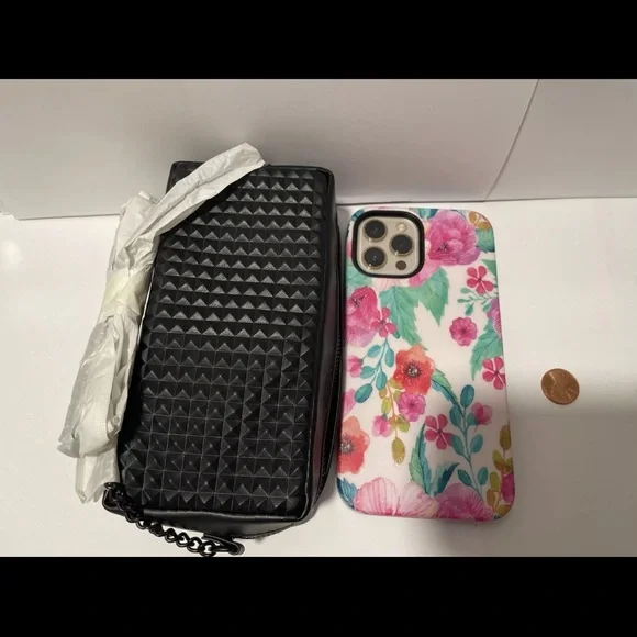 VALENTINO Black Chain Crossbody Bag - Picture 9 of 10